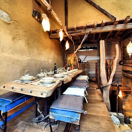 Casa de Férias In Durbuy With Sauna & Garden *